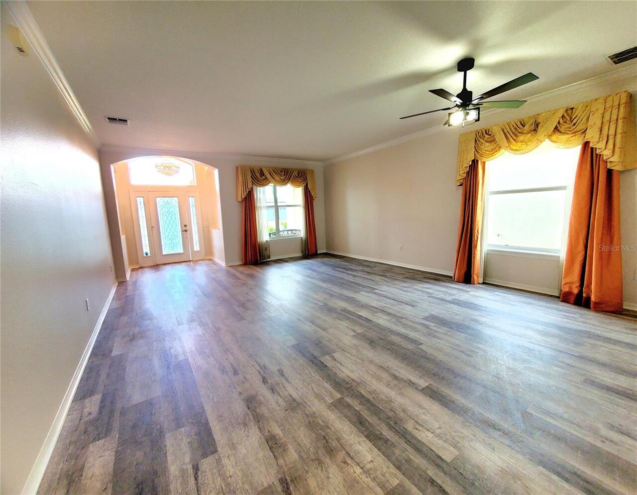 Listing Photo 7