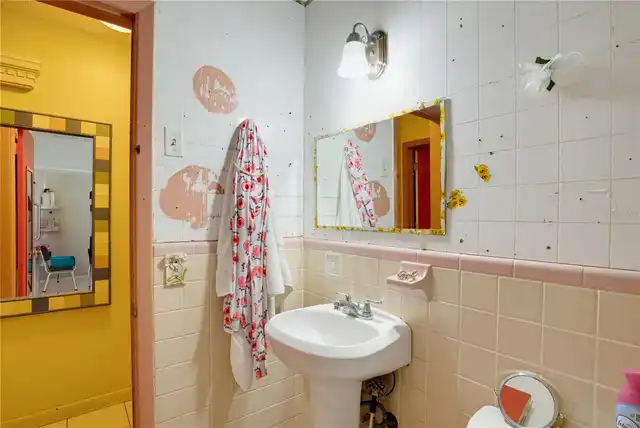 Listing Photo 17