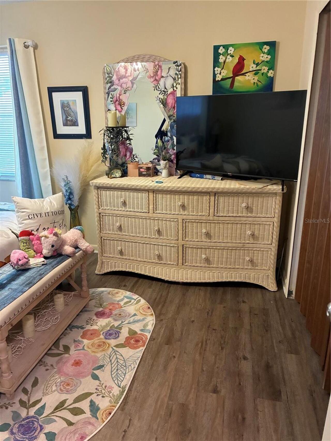 Listing Photo 6