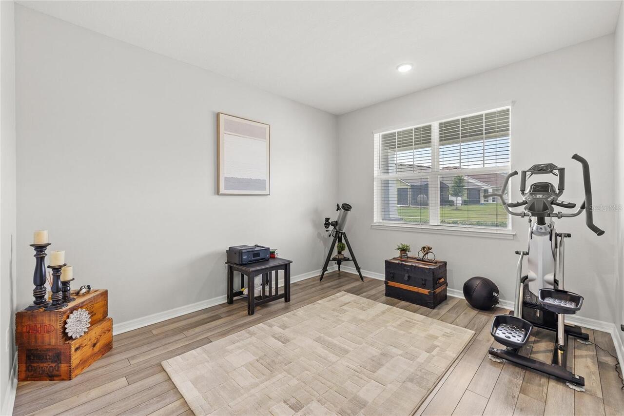 Listing Photo 9