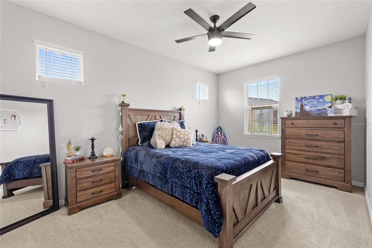 Listing Photo 10