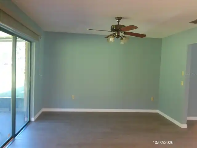 Listing Photo 9