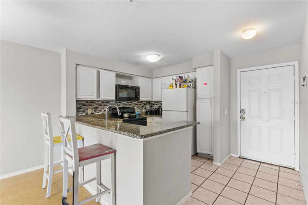 Listing Photo 9