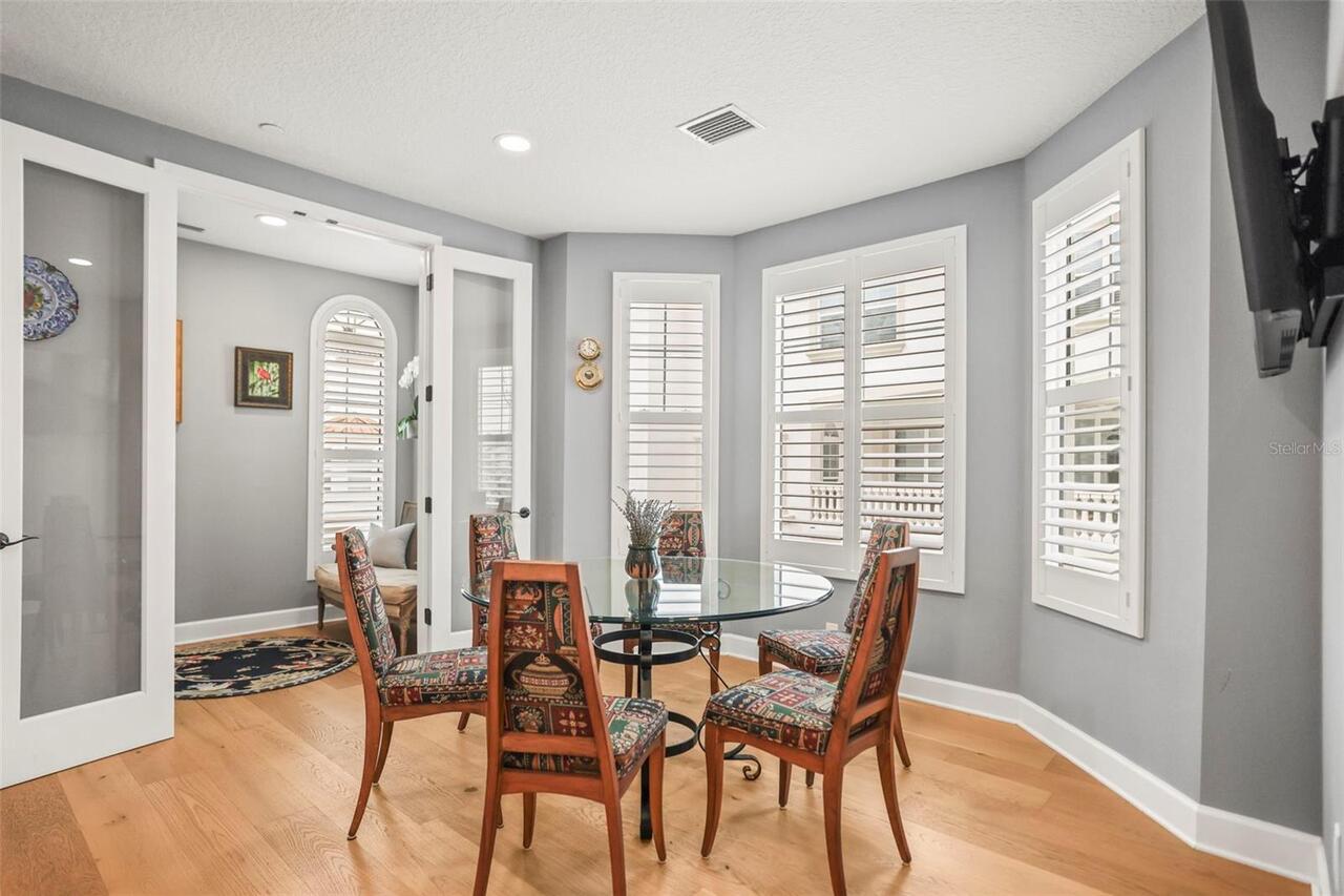Listing Photo 11