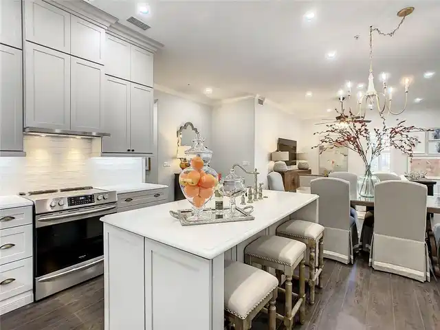 Listing Photo 15