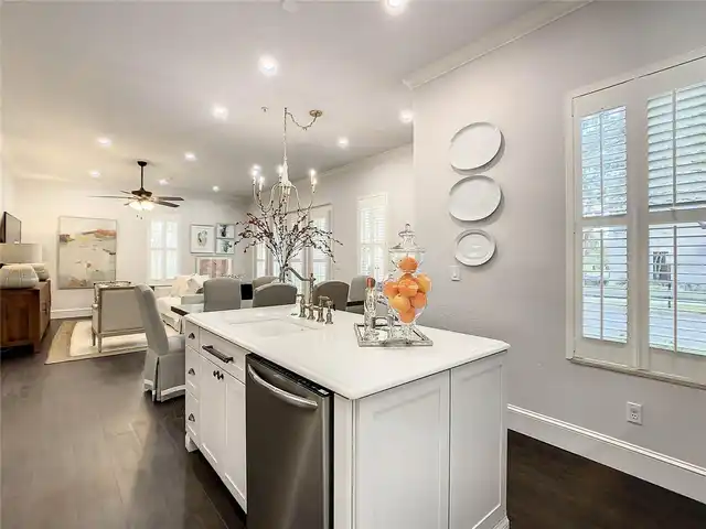 Listing Photo 16