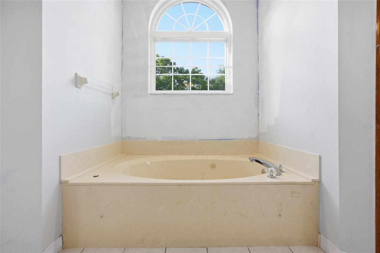 Listing Photo 39