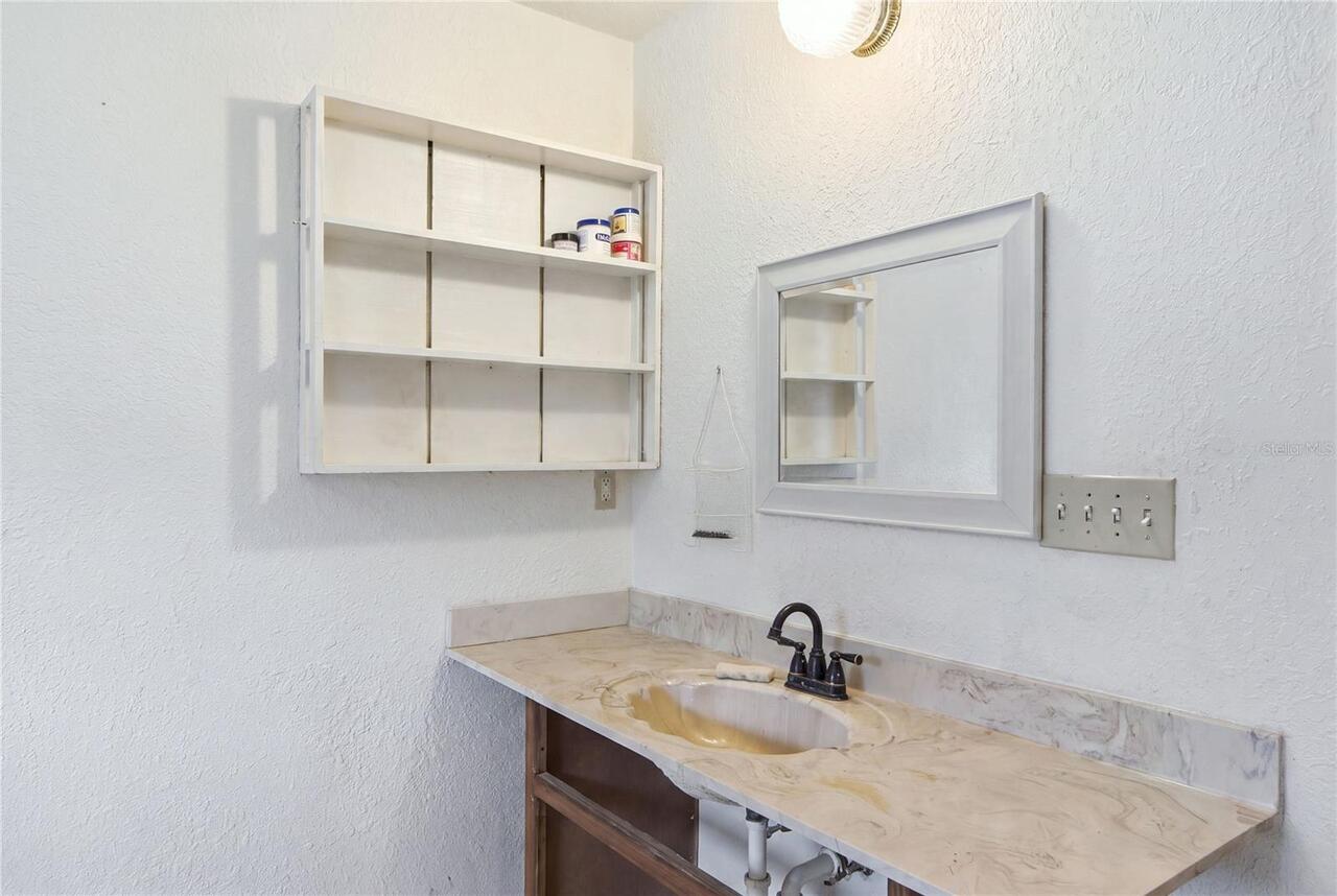 Listing Photo 25