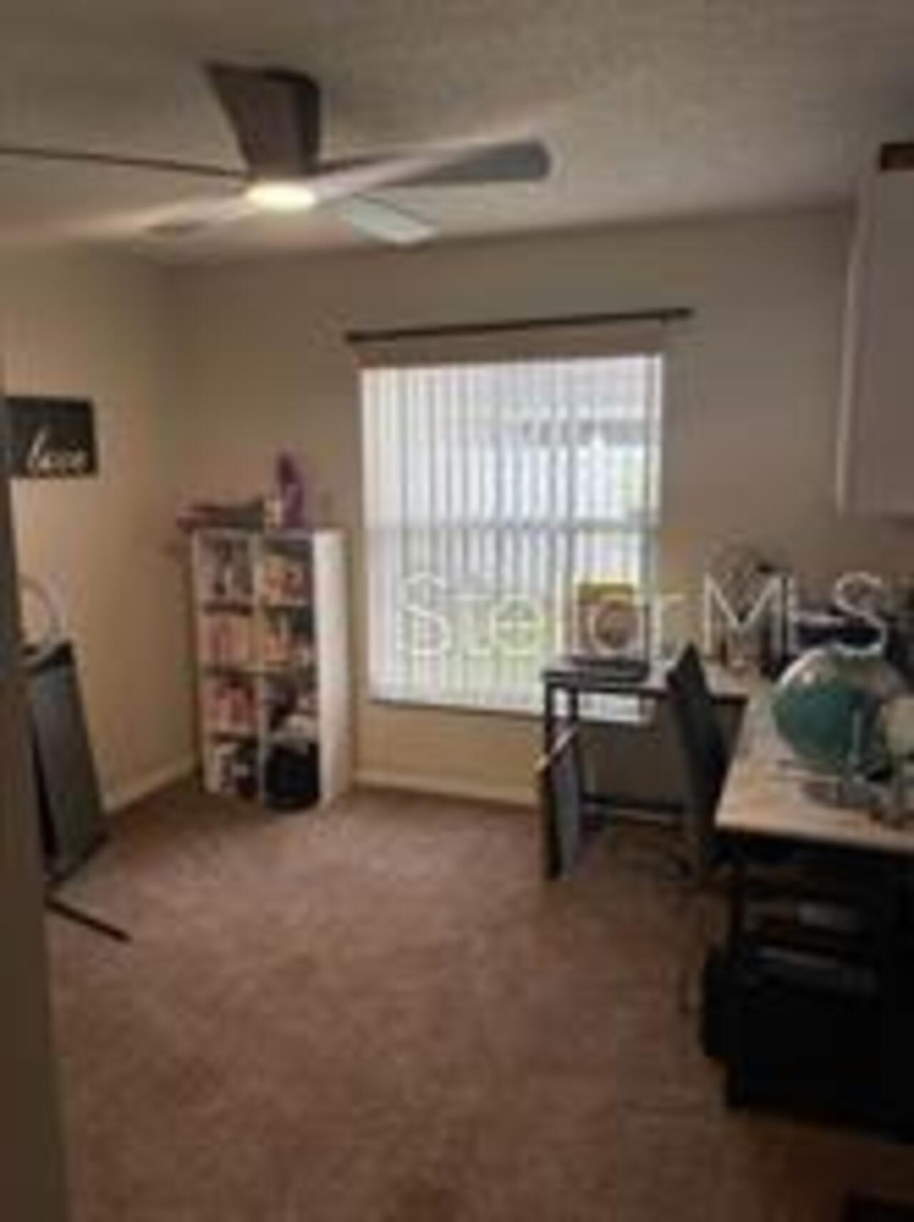 Listing Photo 11