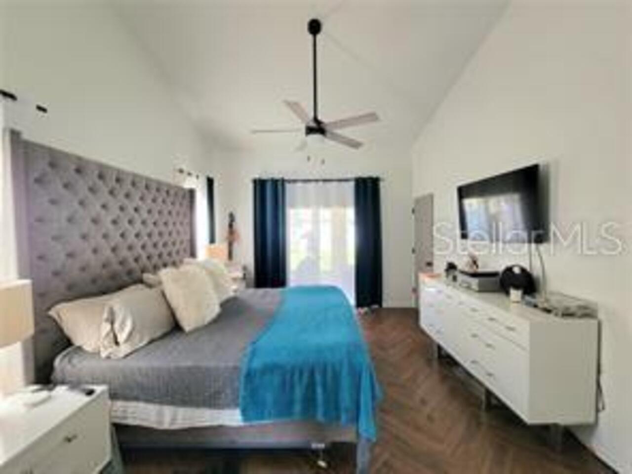 Listing Photo 14