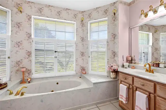 Listing Photo 19