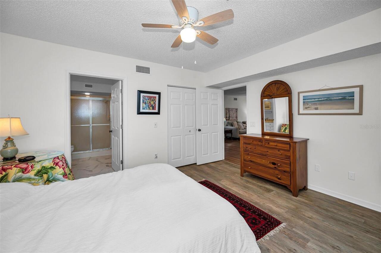 Listing Photo 33