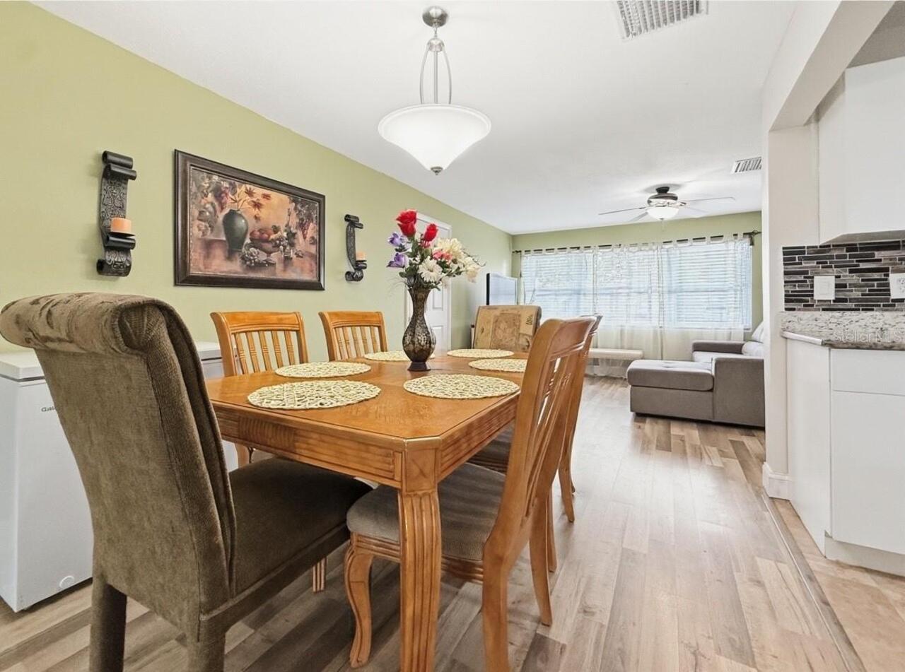 Listing Photo 8