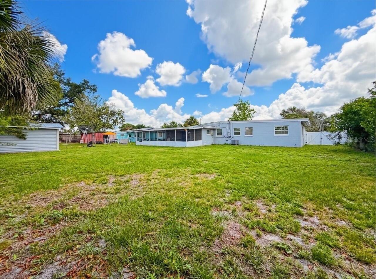 Listing Photo 37