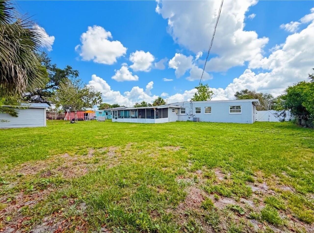 Listing Photo 38