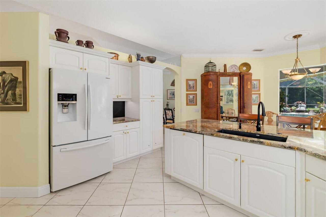 Listing Photo 16