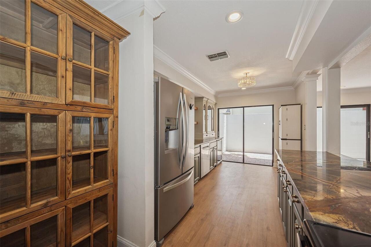Listing Photo 17