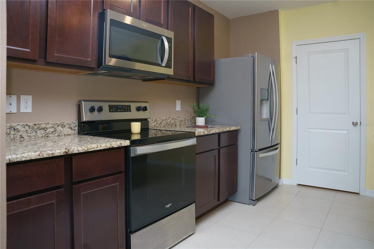 Listing Photo 16