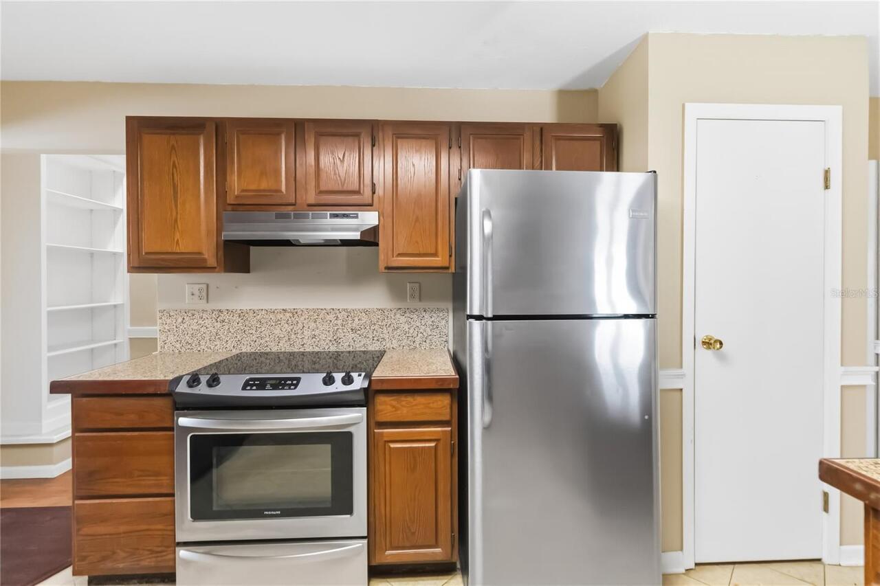 Listing Photo 16