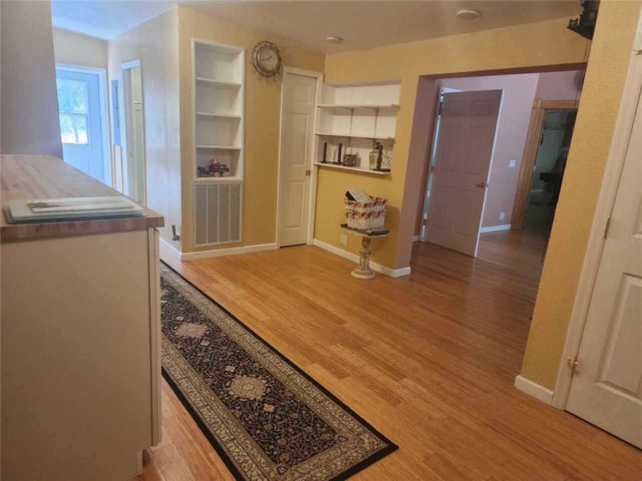 Listing Photo 12