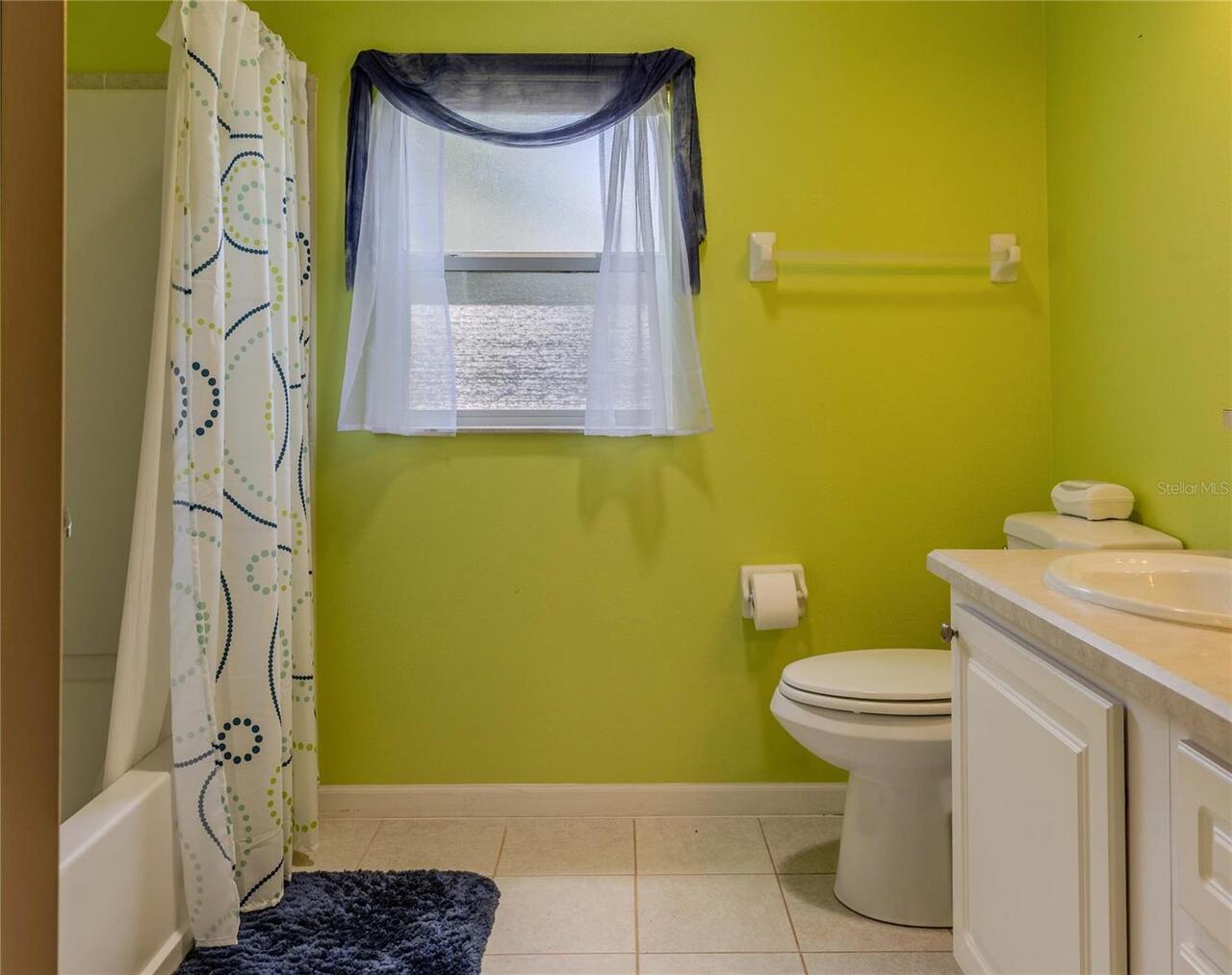 Listing Photo 14