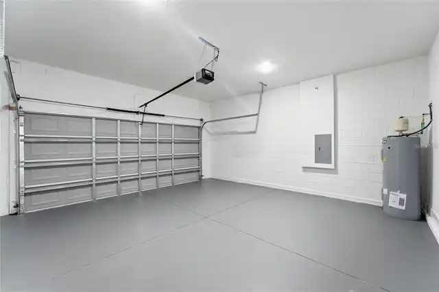 Listing Photo 11