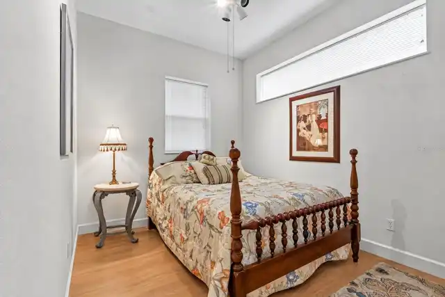 Listing Photo 22