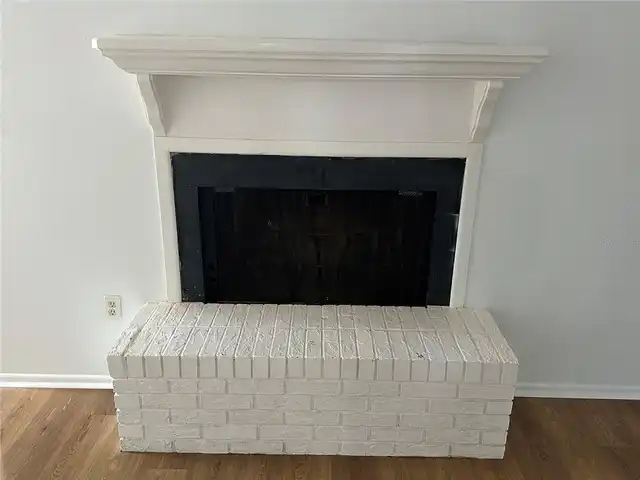 Listing Photo 8