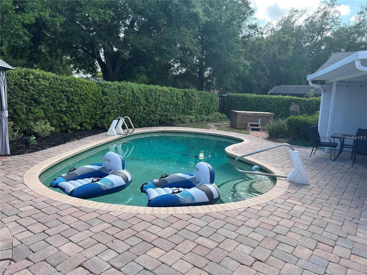 Listing Photo 18