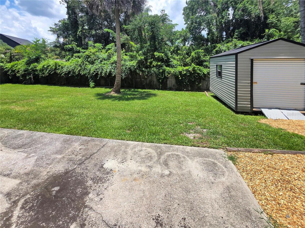 Listing Photo 14