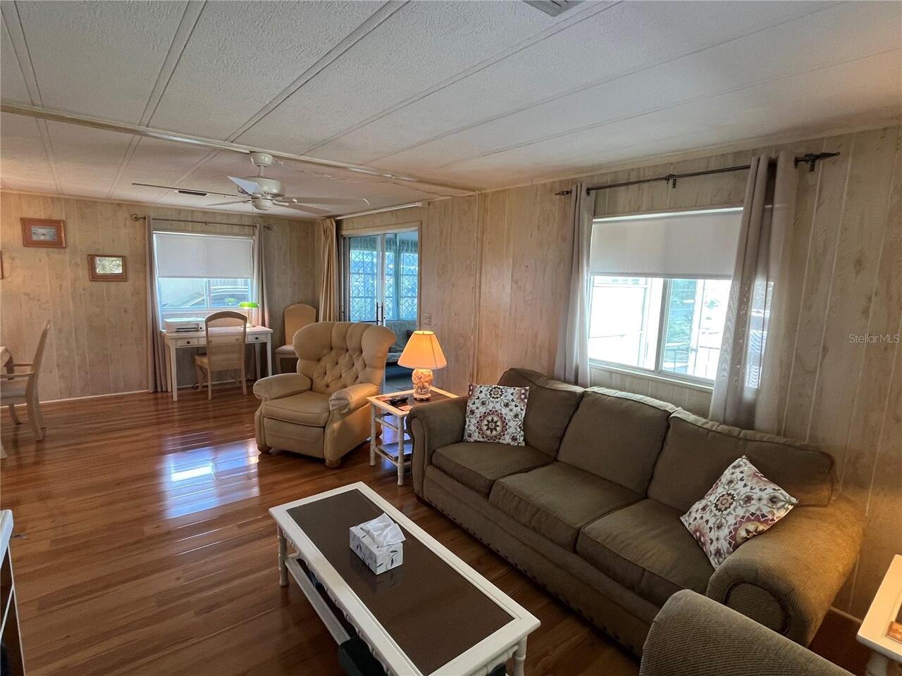 Listing Photo 10