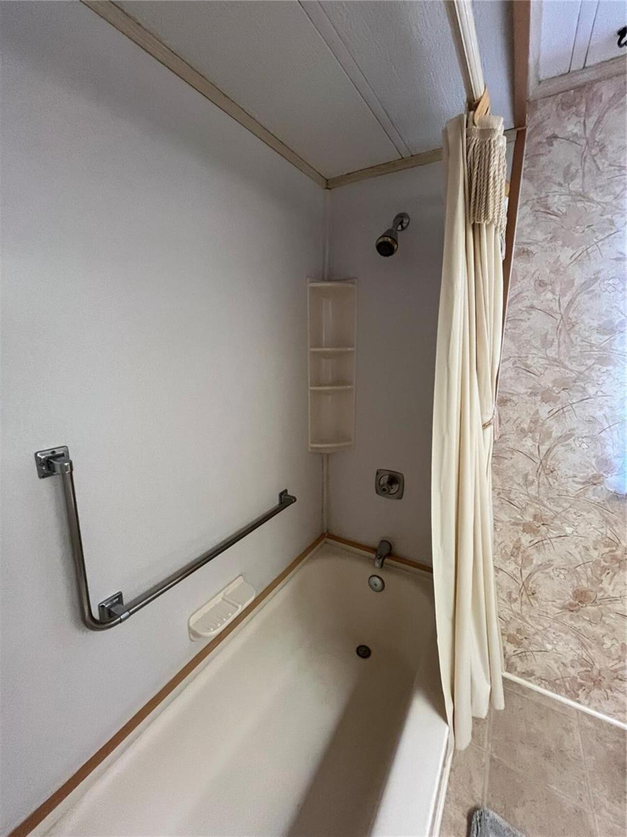 Listing Photo 26