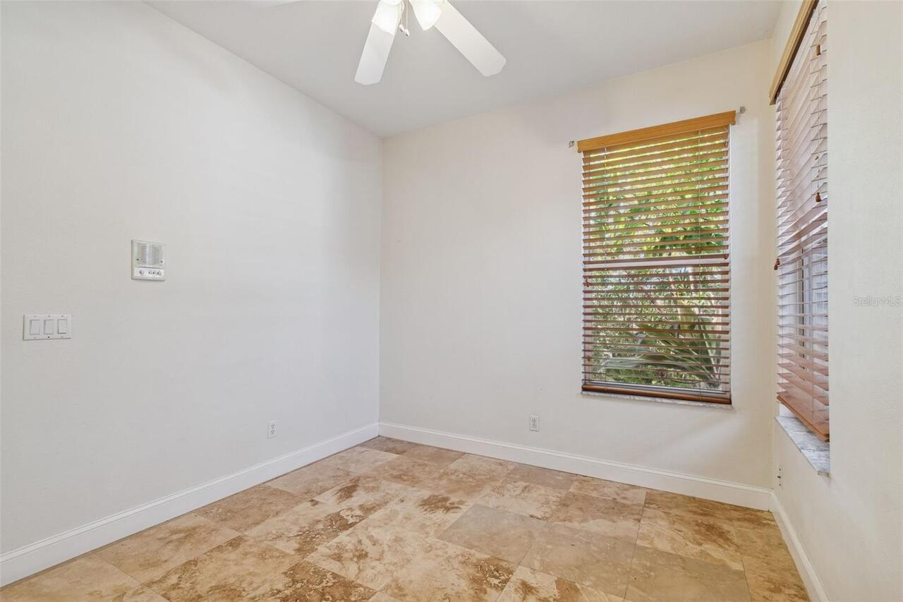 Listing Photo 29