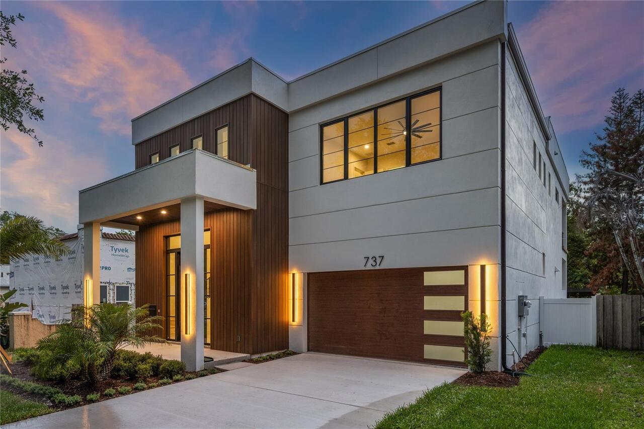 3BR, Home, 3BA, $1,695,000
Read More