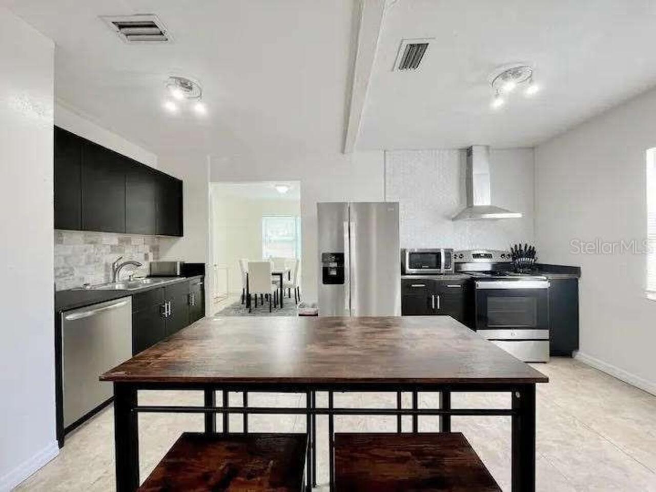Listing Photo 16
