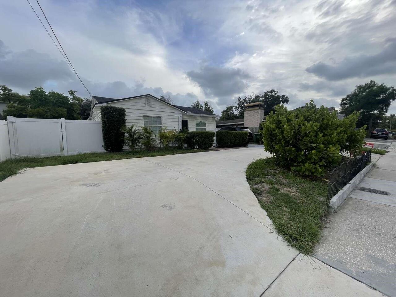 Listing Photo 23