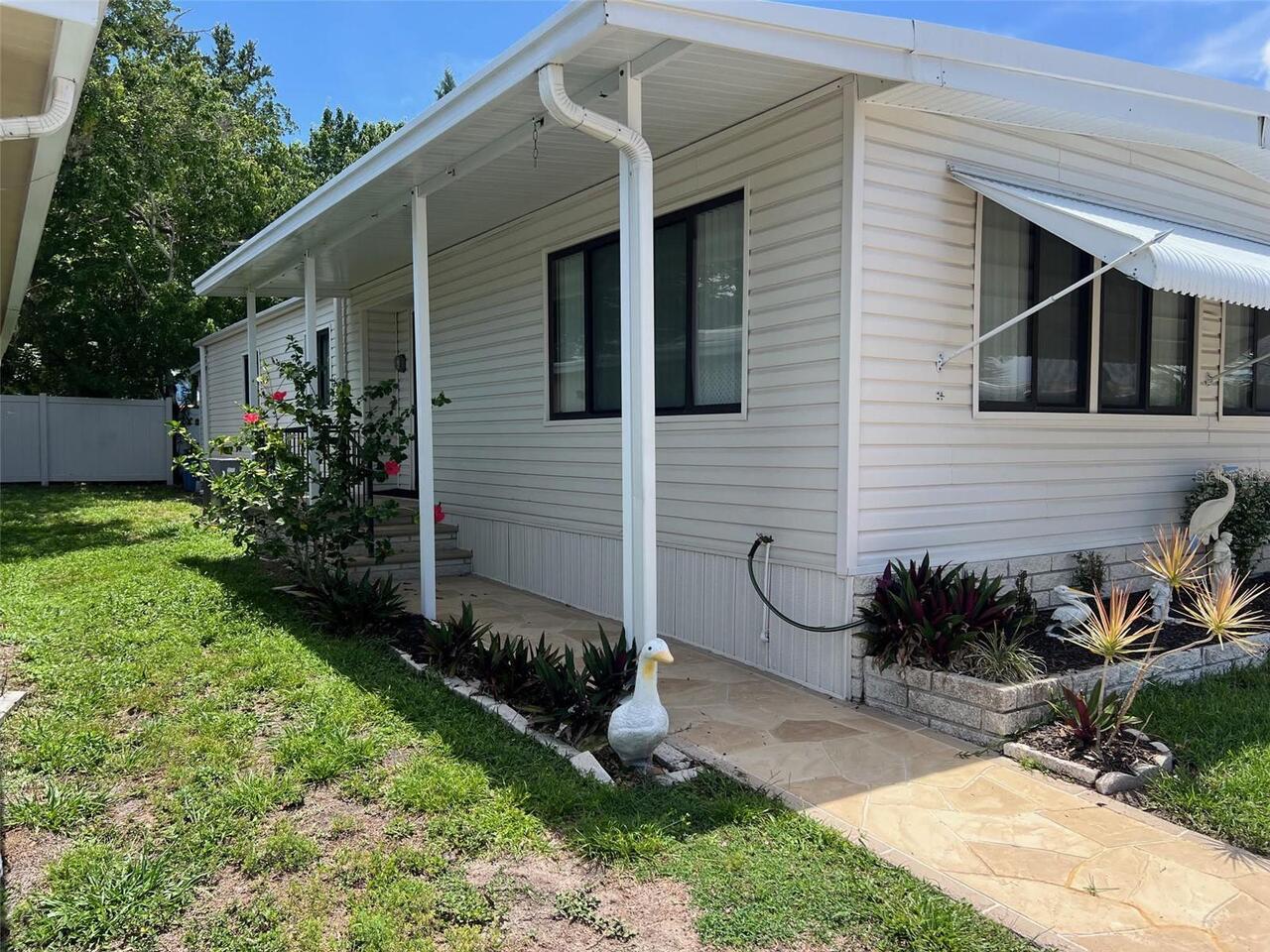 Listing Photo 6
