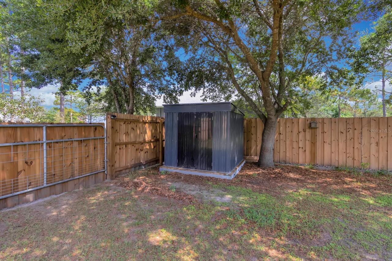 Listing Photo 9