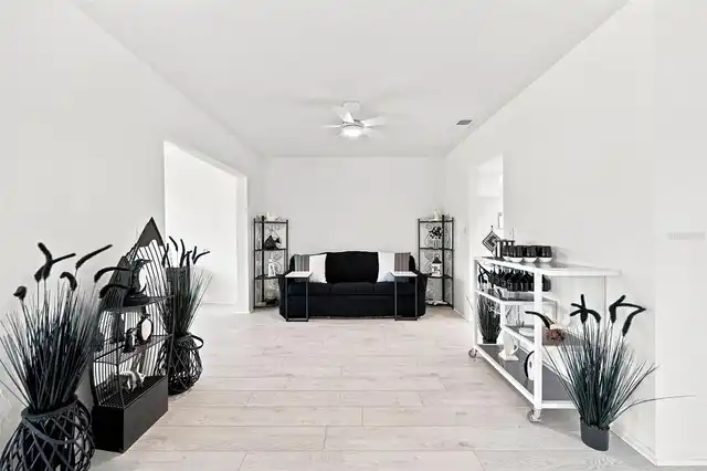 Listing Photo 13