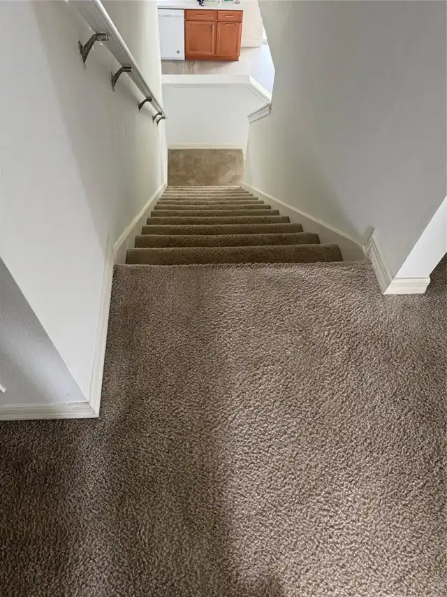 Listing Photo 11