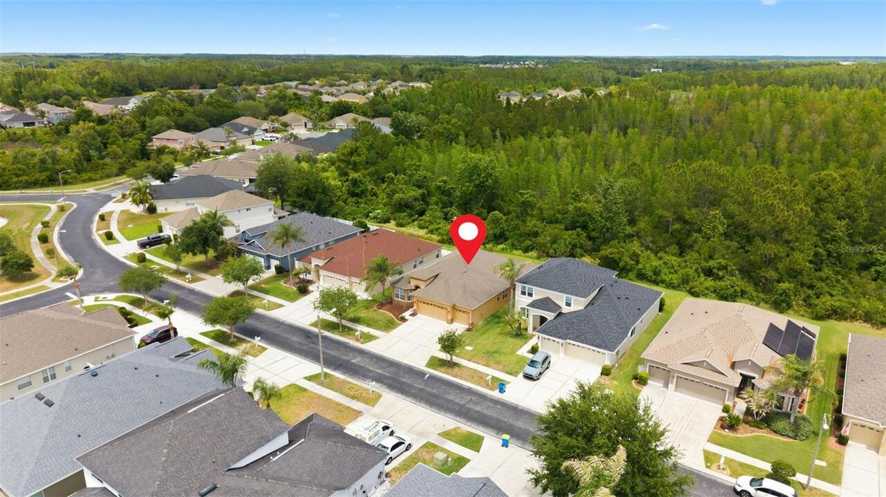 Listing Photo 17