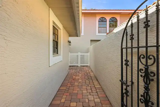 Listing Photo 29
