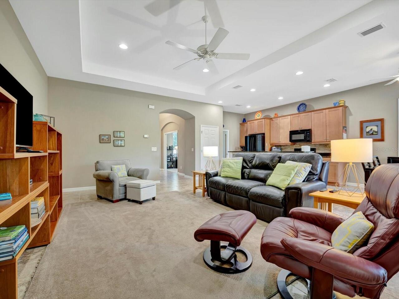 Listing Photo 9