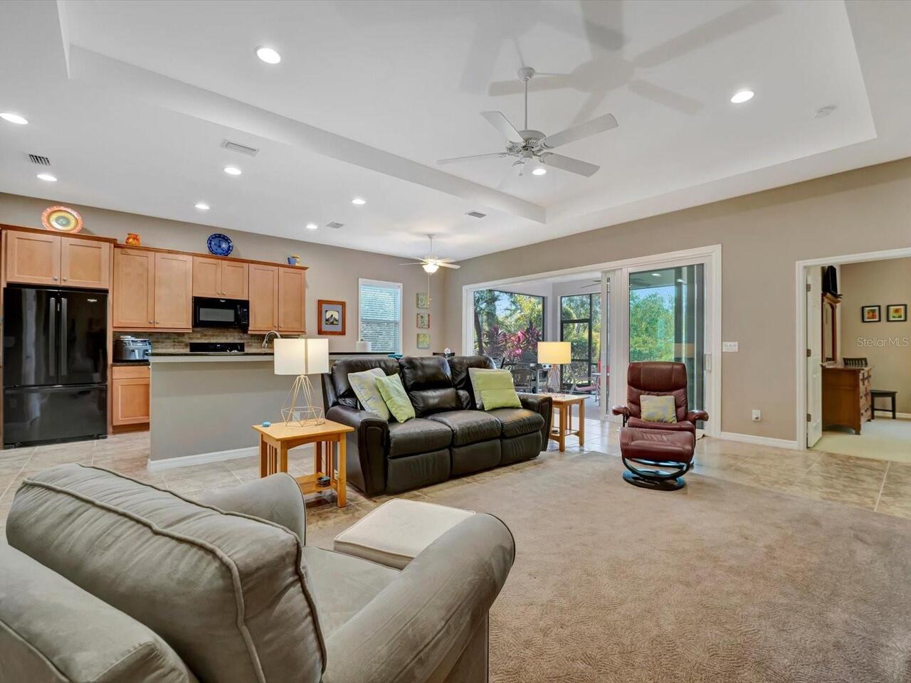 Listing Photo 11