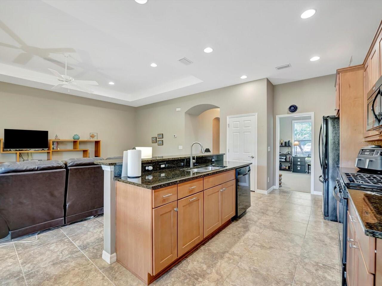 Listing Photo 19