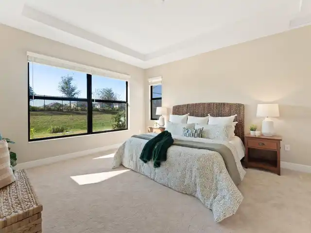 Listing Photo 11