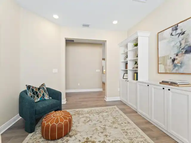 Listing Photo 16