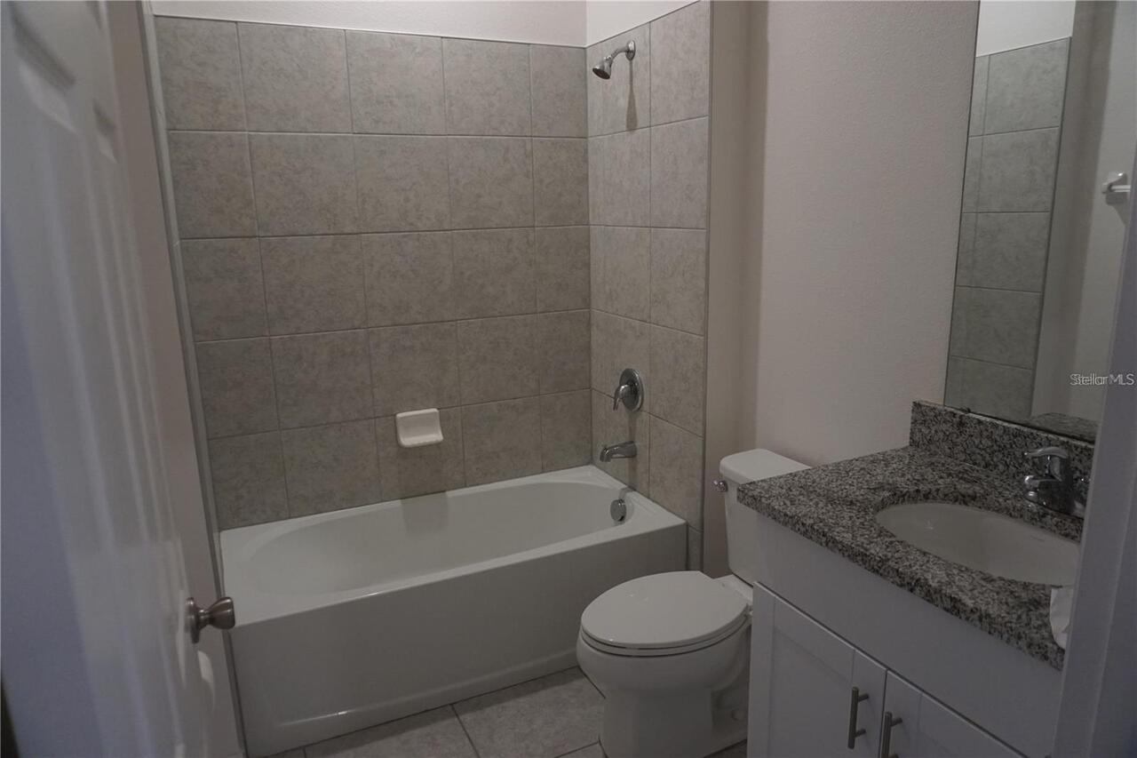 Listing Photo 10