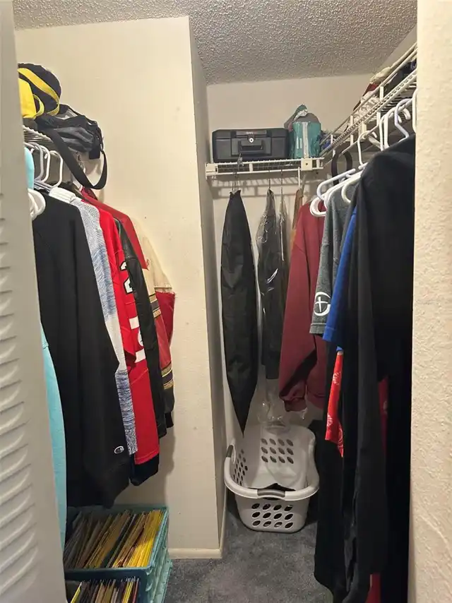 Listing Photo 10