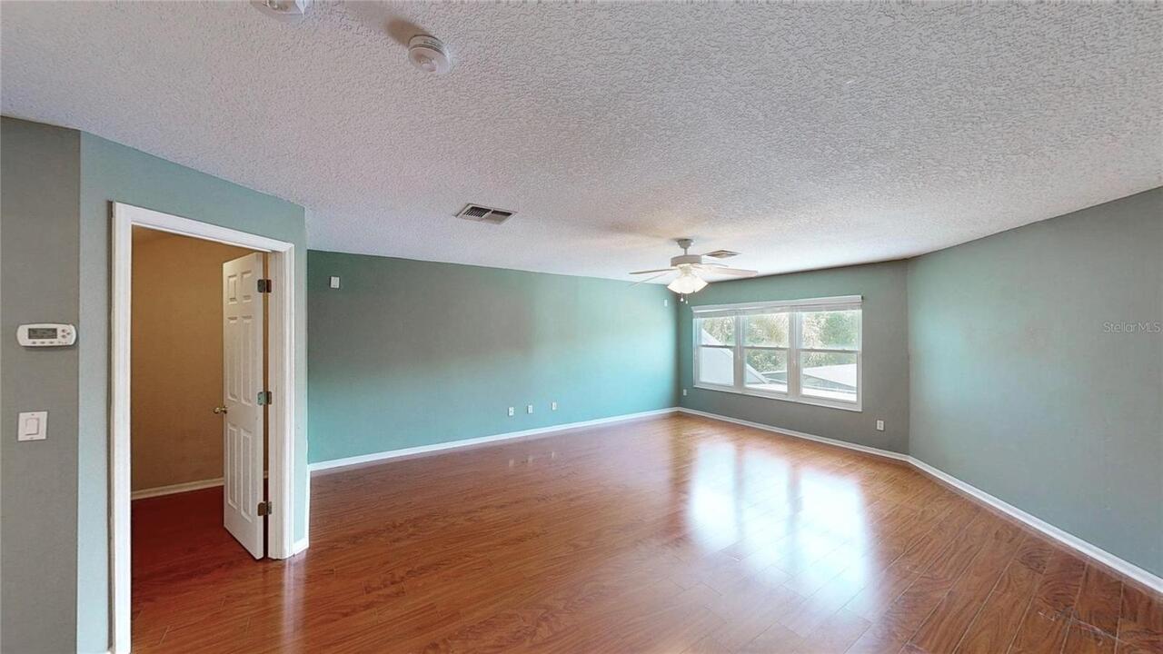 Listing Photo 42
